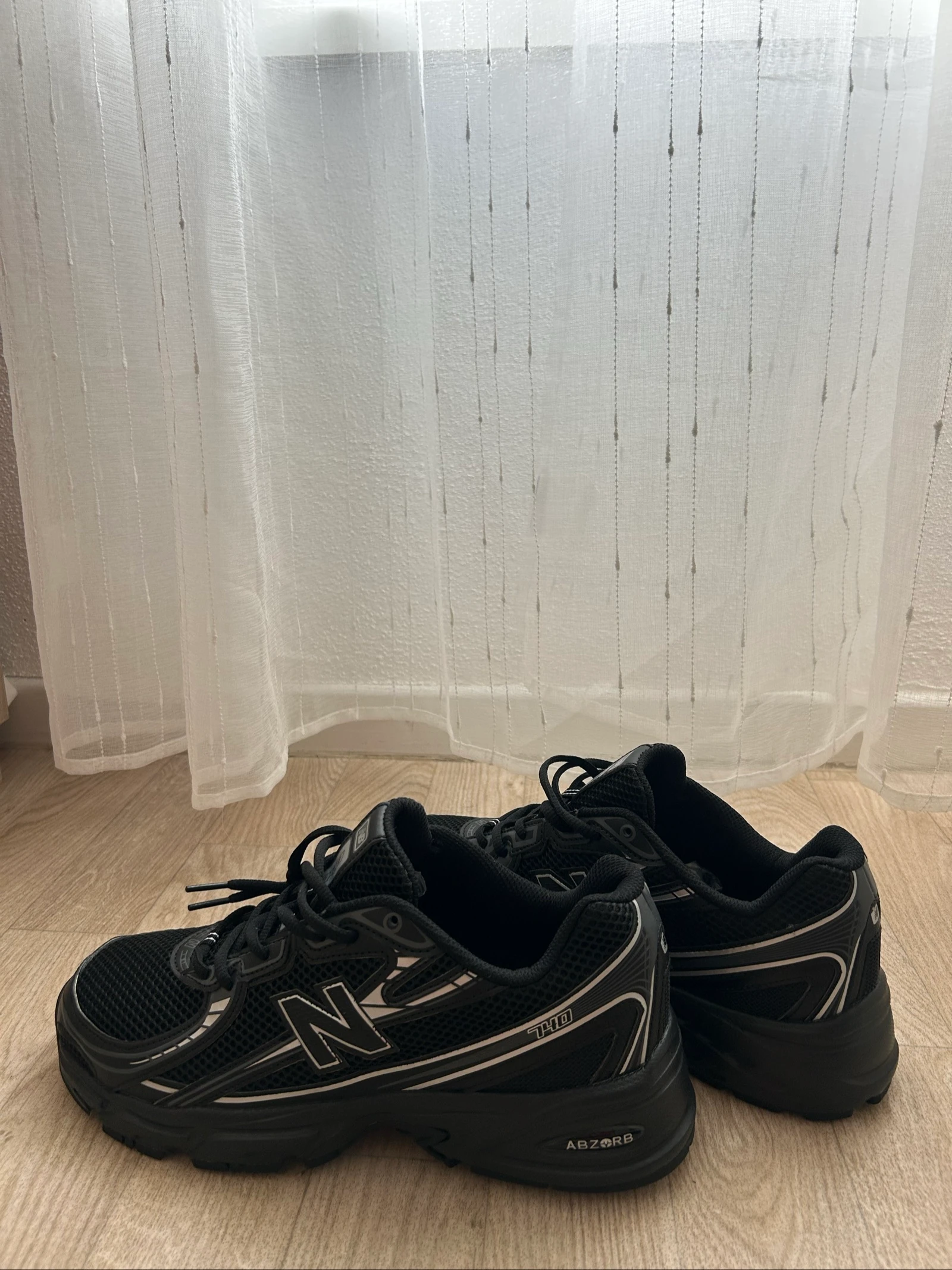 Chaussure new balance 740